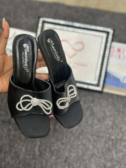 Jela heels