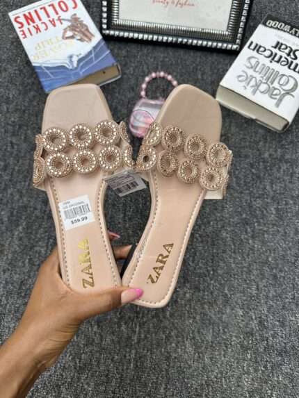 Bee heels